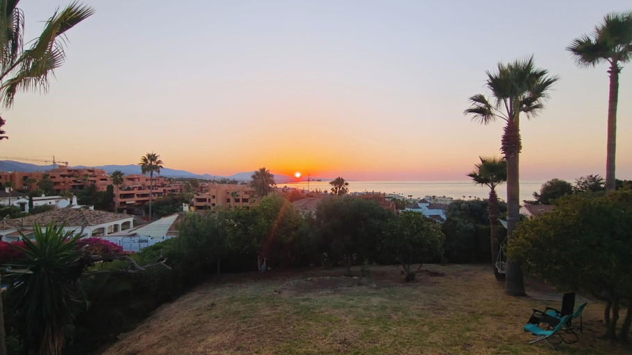 Miscellaneous 3, House - Sleeps 8 - Hot Tub - Beach Access, Málaga