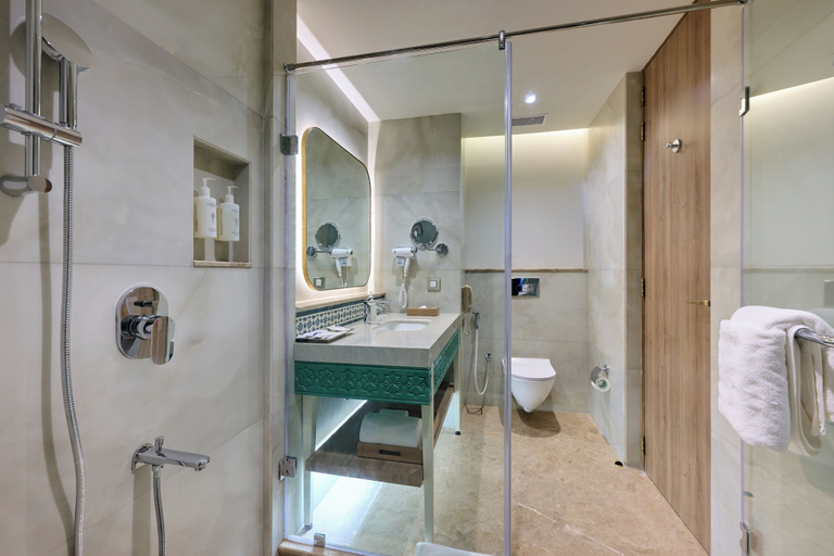 Bathroom 4, Prachi Sarovar Premiere Bhubaneshwar, Cuttack