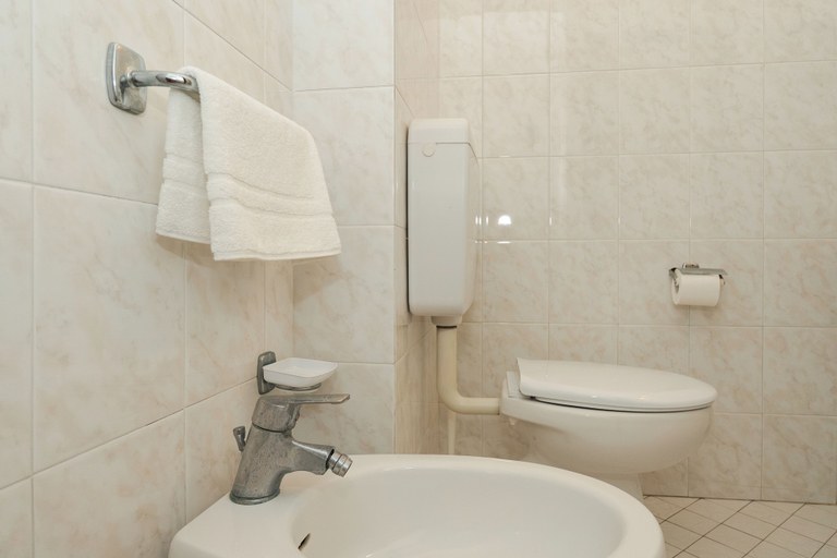 Bathroom 3, Hotel Galileo, Rimini