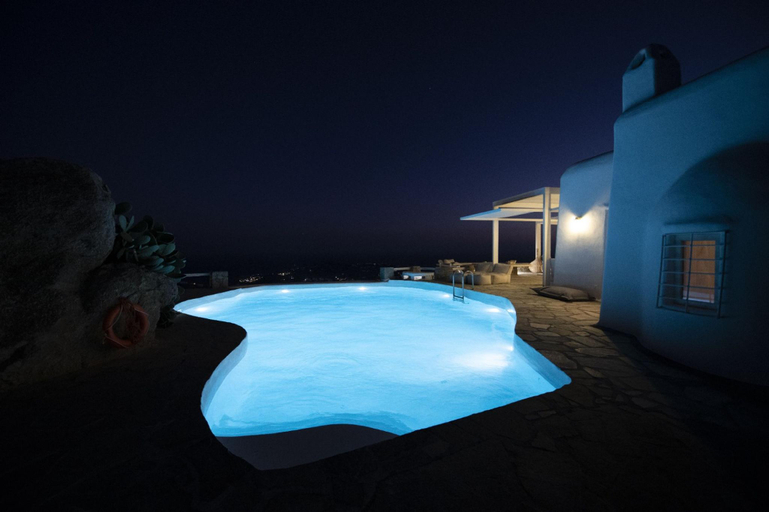 Sport & Beauty 4, Theatron Villa Mykonos, South Aegean