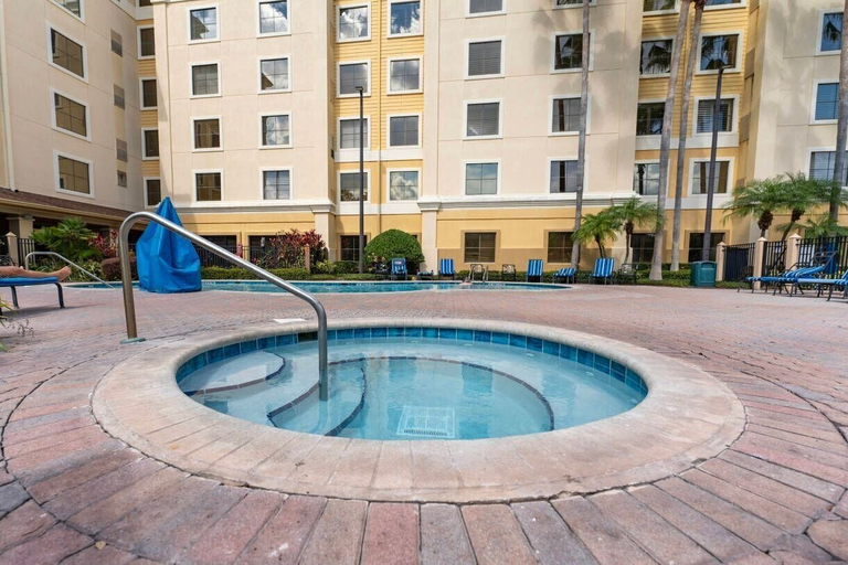 Pool 2, Staysky Suite Near Universal & I-drive, Orange