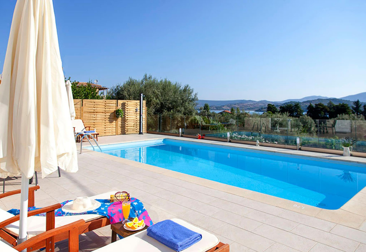 2, VILLA MANOS in Ligia, Ionian Islands