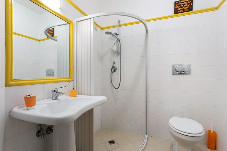 5, Le Grand soleil Apartments, Messina