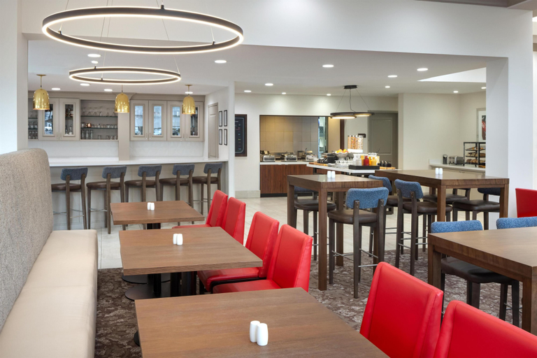 Food & Drinks 5, Hilton Garden Inn Bowling Green, Warren