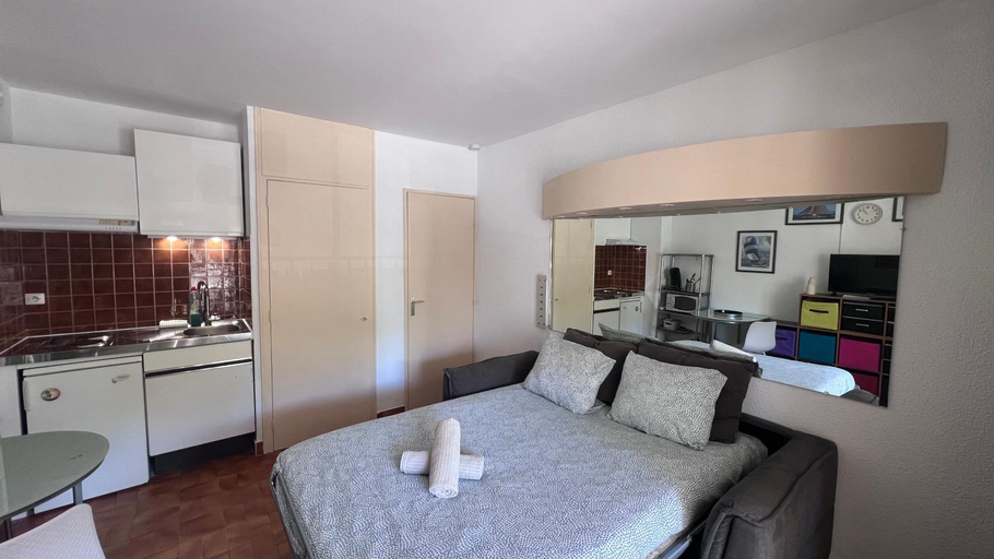 Others 5, Les Appartements De Lina - Self Check-In, Hérault
