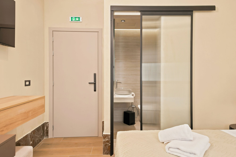 Room 2, MAHA Her City Living by Semavi, Crete