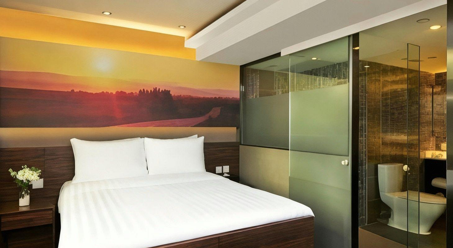 Bedroom 2, J Link Hotel, Hong Kong Island
