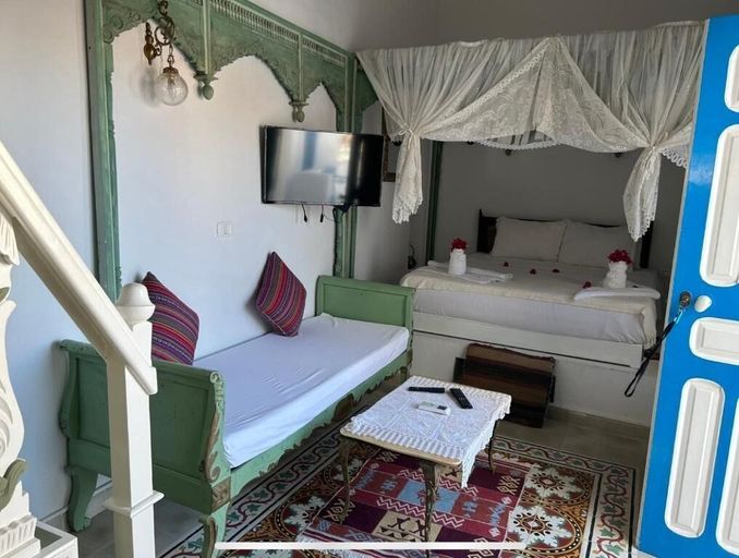 Room 2, Guesthouse DarHamdoun, Hammam Ghezaz