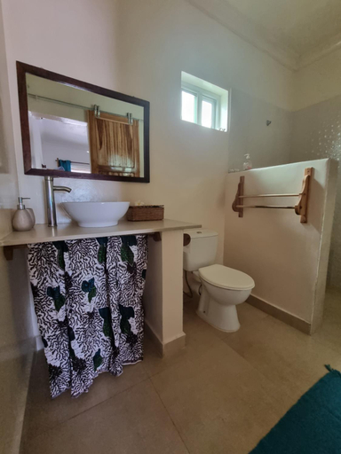 Bathroom, Tamaru House Bungalow with Patio, Kaskazini 'A'