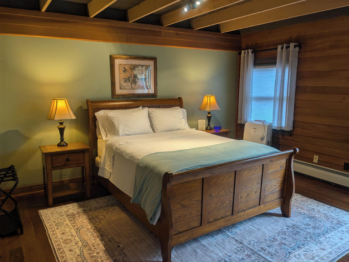 Bedroom 4, The Carriage House Inn Bed and Breakfast, Crawford