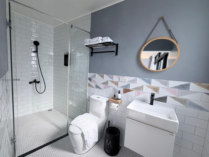 Bathroom 2, 海宅日記民宿, Penghu