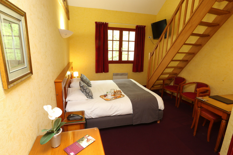 Bedroom 4, Le Moulin de la Coudre, Yonne
