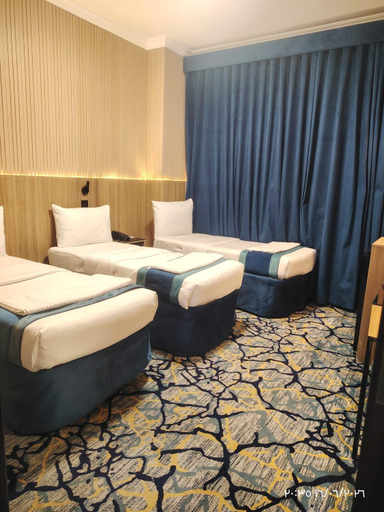 Bedroom 4, Rawabi Al Zahra Hotel, Al Madinah Al Munawwarah