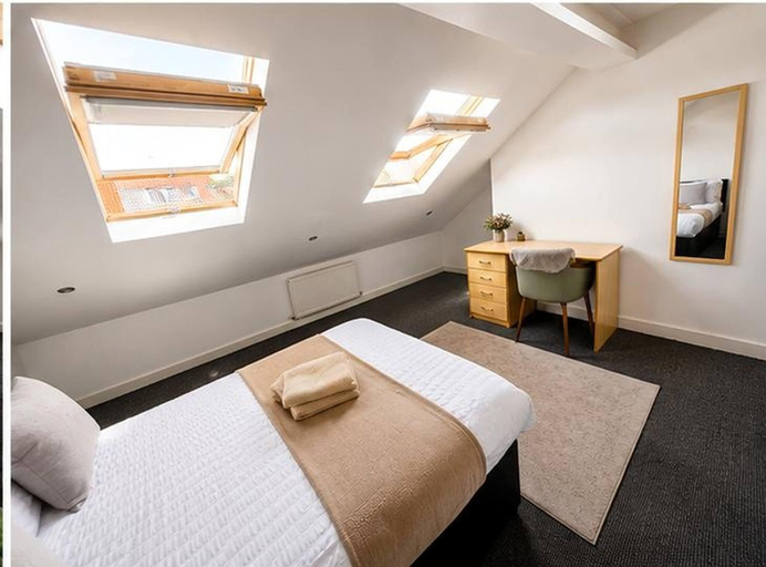 3, House in Kensington for 16 guests, Sefton