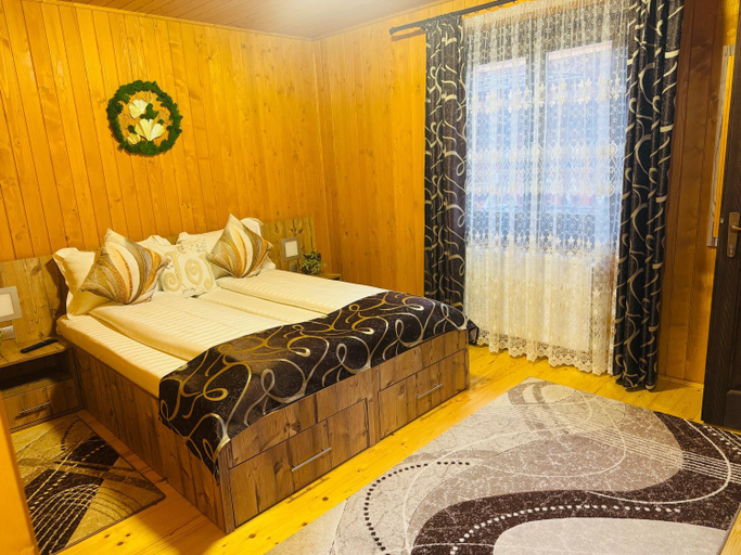 Others 5, Casa DanAdy, Sibiu