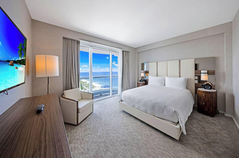 2, Beachfront Condo Fort Lauderdale Beach, Broward