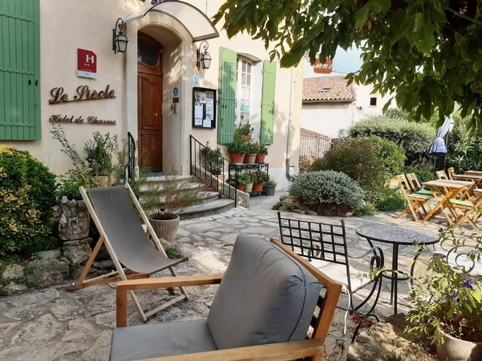 Others 5, Hotel le Siecle, Vaucluse