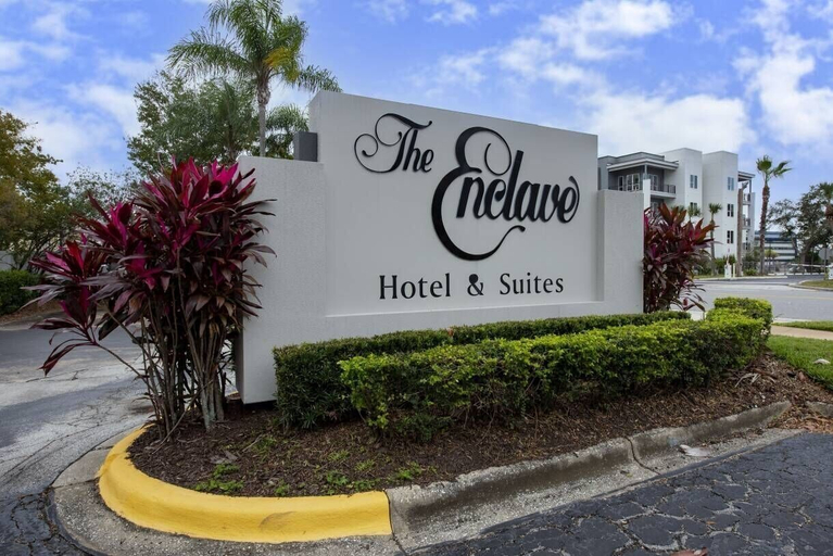 Property grounds, 2BR Suite at The Enclavenear Universal, Orange