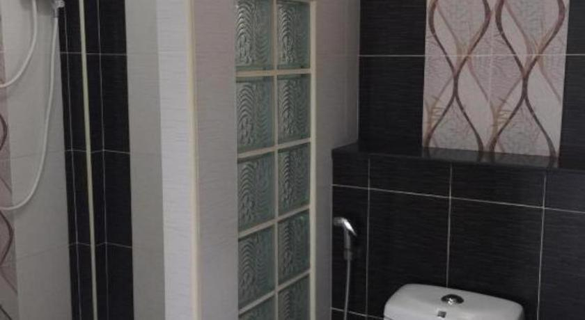 Bathroom, Kaengtara Resort, Kang Hang Maeo