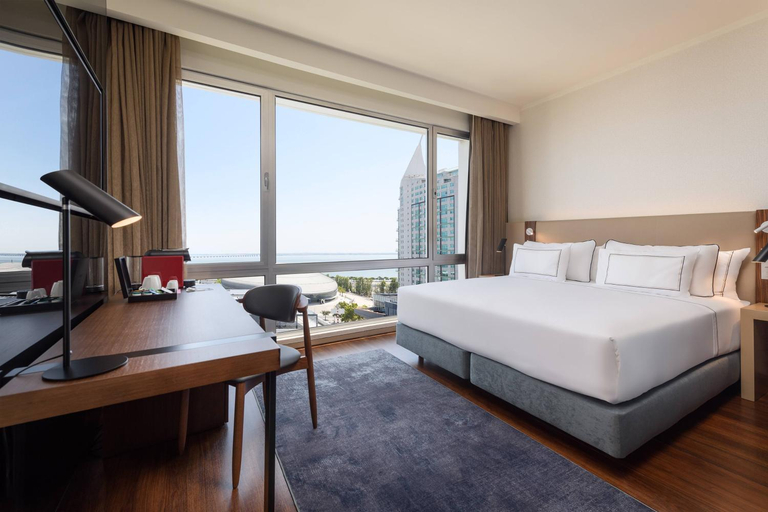 Bedroom 2, Melia Lisboa Oriente, Lisbon