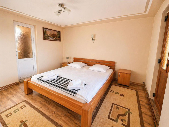 Bedroom 2, Casa Marinca, Ocna Sugatag