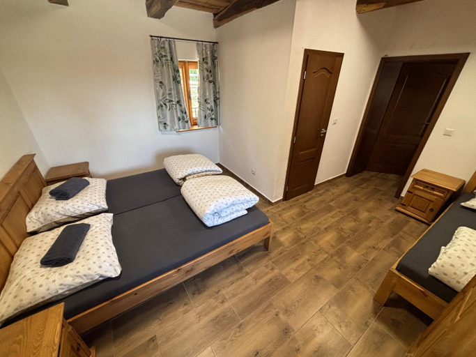 Bedroom, Ubytovanie u Cieska, Lucenec