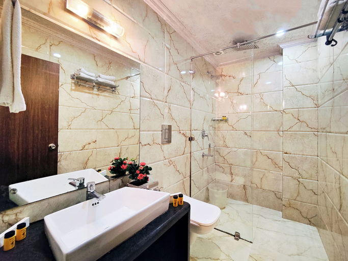 Bathroom 2, Jo'stel Hotel Gangtok Drift, East Sikkim