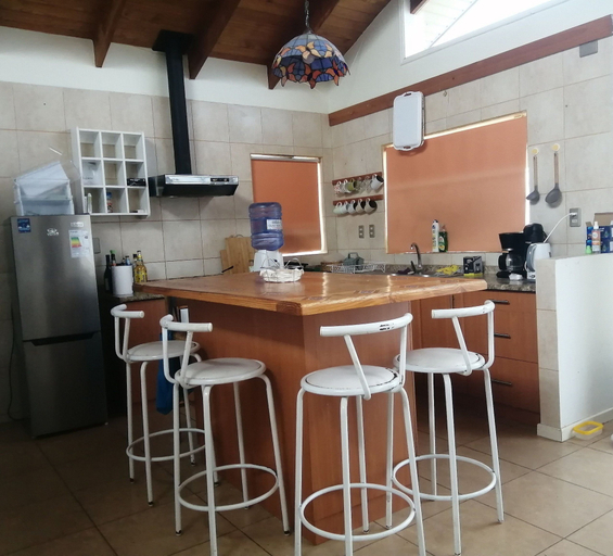 Private kitchen 3, Oceana Suites casa Linares con piscina, Valparaíso