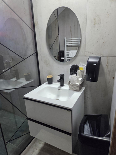 Bathroom 5, Gold Residence, Ocna Mures