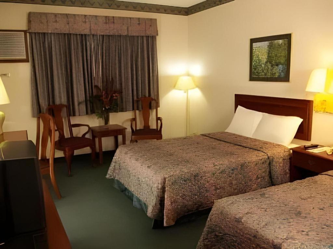 Bedroom 3, Days Hotel By Wyndham Batangas, Batangas City