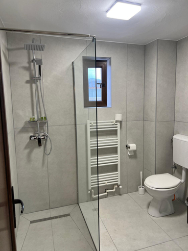 Bathroom 2, Popas Turistic Terasa Europa, Targu Ocna