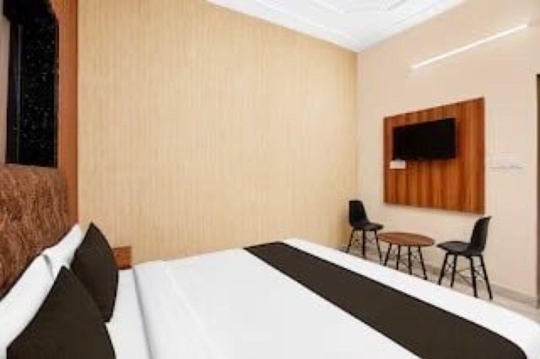 Room 4, Classic Amritsar City Centre, Amritsar