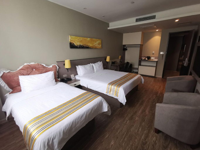 Bedroom 2, Home Inn Plus Nanjing Longjiang Metro Station Dinghuai Gate Street, Nanjing
