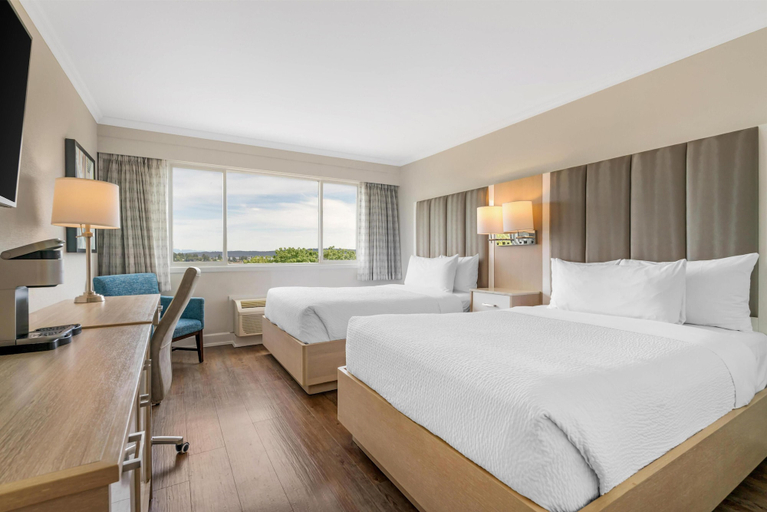 Bedroom 3, Best Western Dorchester Hotel, Nanaimo