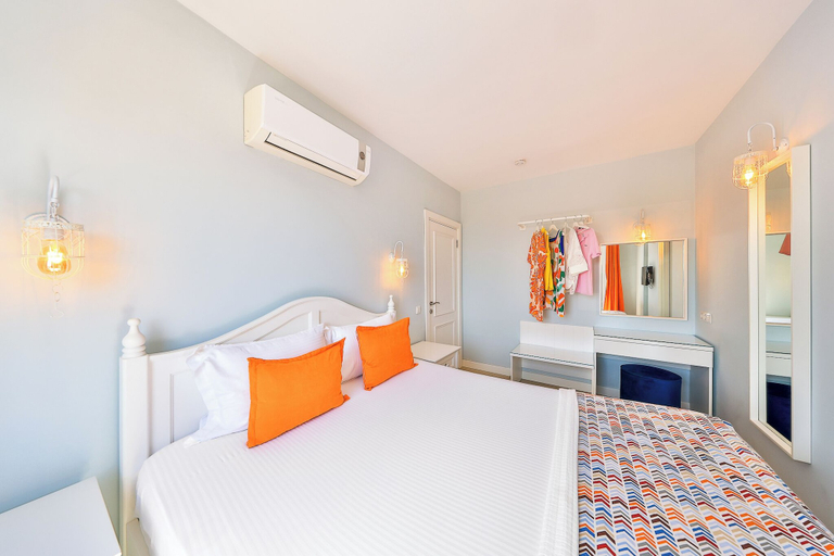 Bedroom 3, Mavi Kiyi Suites, Kaş
