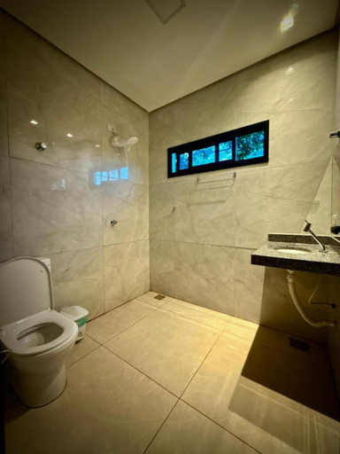 Bathroom 2, Bee Cool Hostel, Palmas