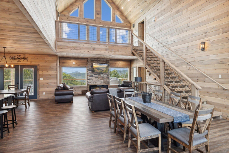 Food & Drinks 4, Southern Comfort 5 Bedroom Cabin by RedAwning, Sevier