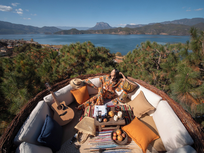 Property grounds 5, lugu Lake Cheman Ruyingsong Mid Hotel, Lijiang