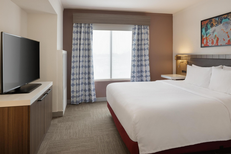 Bedroom 3, Hilton Garden Inn Bowling Green, Warren