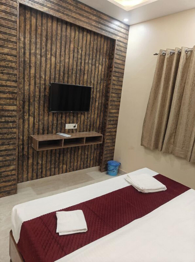 Room 3, The Parampara, Varanasi