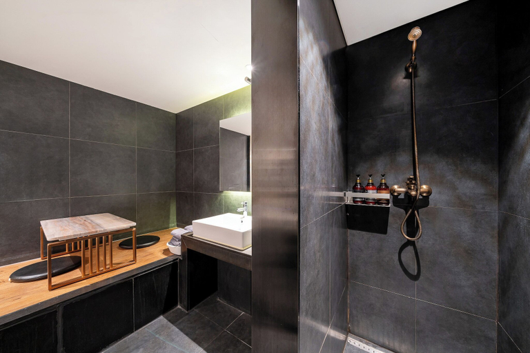 Bathroom 5, Yeoksam Lumiere, Gangnam