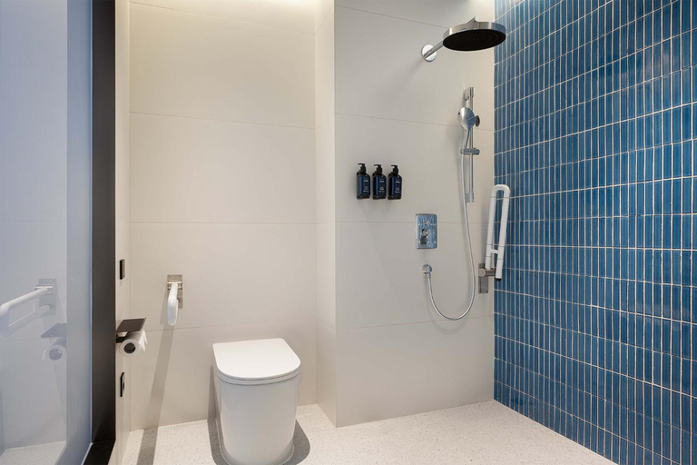 Bathroom 2, Holiday Inn Express CHONGQING NANAN RIVERSIDE by IHG, Chongqing