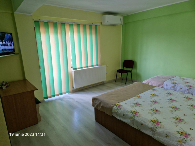 Bedroom 2, Pensiunea Esential, Gura Suhasului