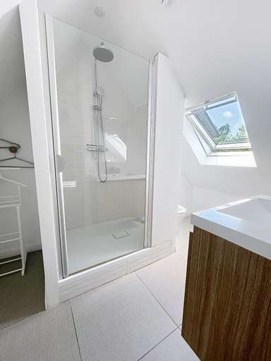 Bathroom, Havre de paix et jardin tropical. Chambre privee, Ille-et-Vilaine