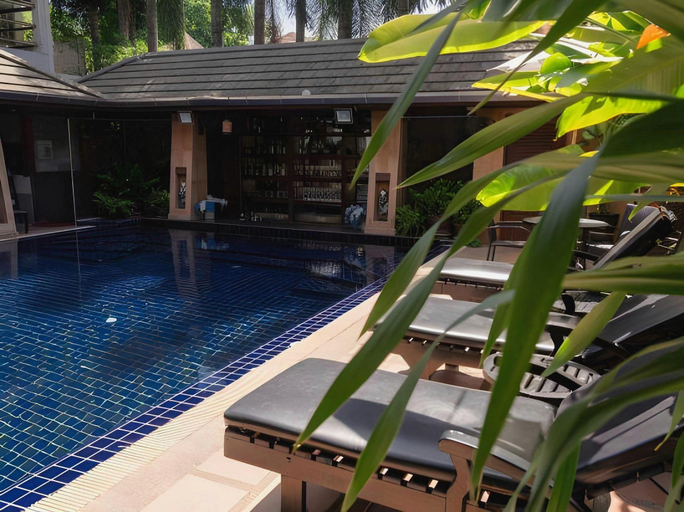 Sport & Beauty 2, Talay Naiharn Hotel, Phuket Island