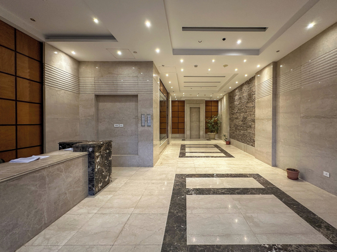 Lobby 4, Kennah 2BDRM | Pearl Des Rois, AUC Av, New Cairo City