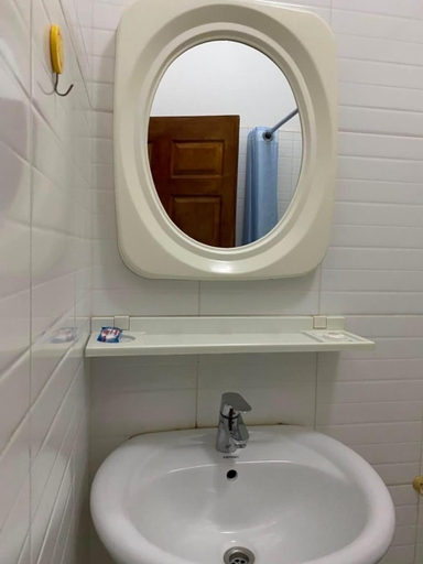 Bathroom 2, The Palms Beach Hotel and Restaurant, Entebbe