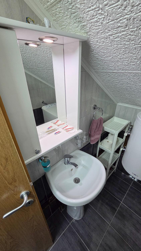 Bathroom 3, Fortress apartments Nis, Niš