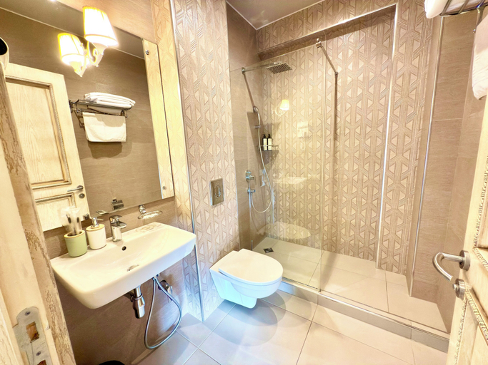 Bathroom 3, Boutique Hotel Mimino, Tbilisi