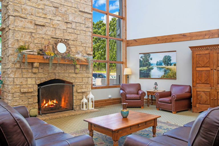 Others 5, WorldMark Galena, Jo Daviess